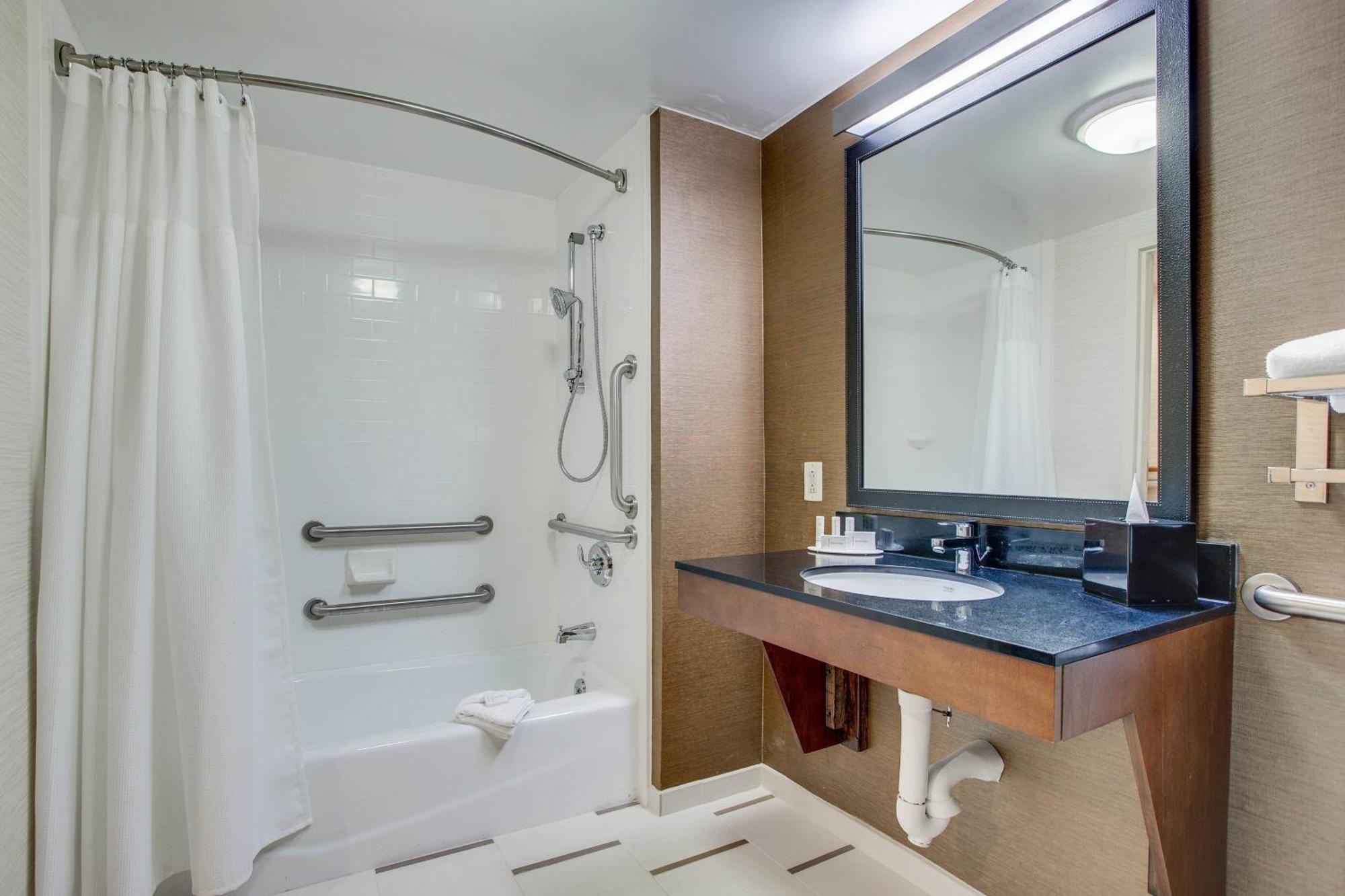 Fairfield Inn By Marriott Burlington Williston Zewnętrze zdjęcie